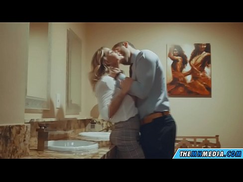 ❤️ Kad te prsata plavuša zavede u javnom zahodu ️ Super seks na hr.port-amurasso.ru ️❤